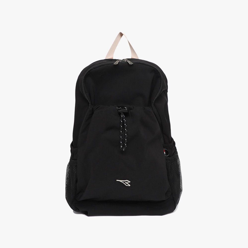 Diadora アパレル POLYMO NYLON BACKPACK バックパック - UNISEX - ブラック