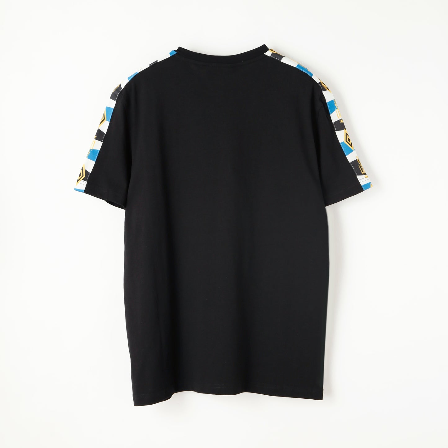 Umbro ×acchettee Inter Tシャツ - UNISEX - ブラック