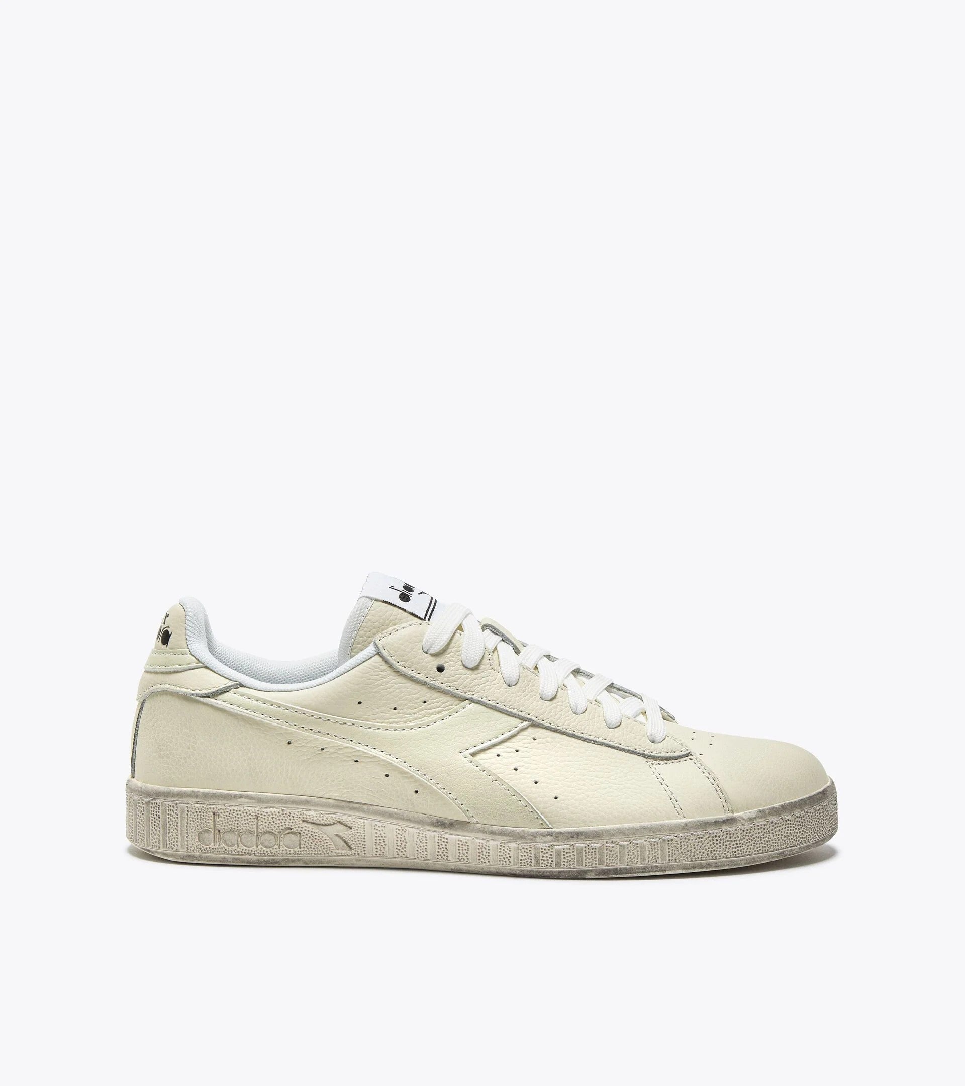 Diadora Sportswear Collection GAME L LOW WAXED｜ディアドラ スニーカー ホワイト メンズ レディース
