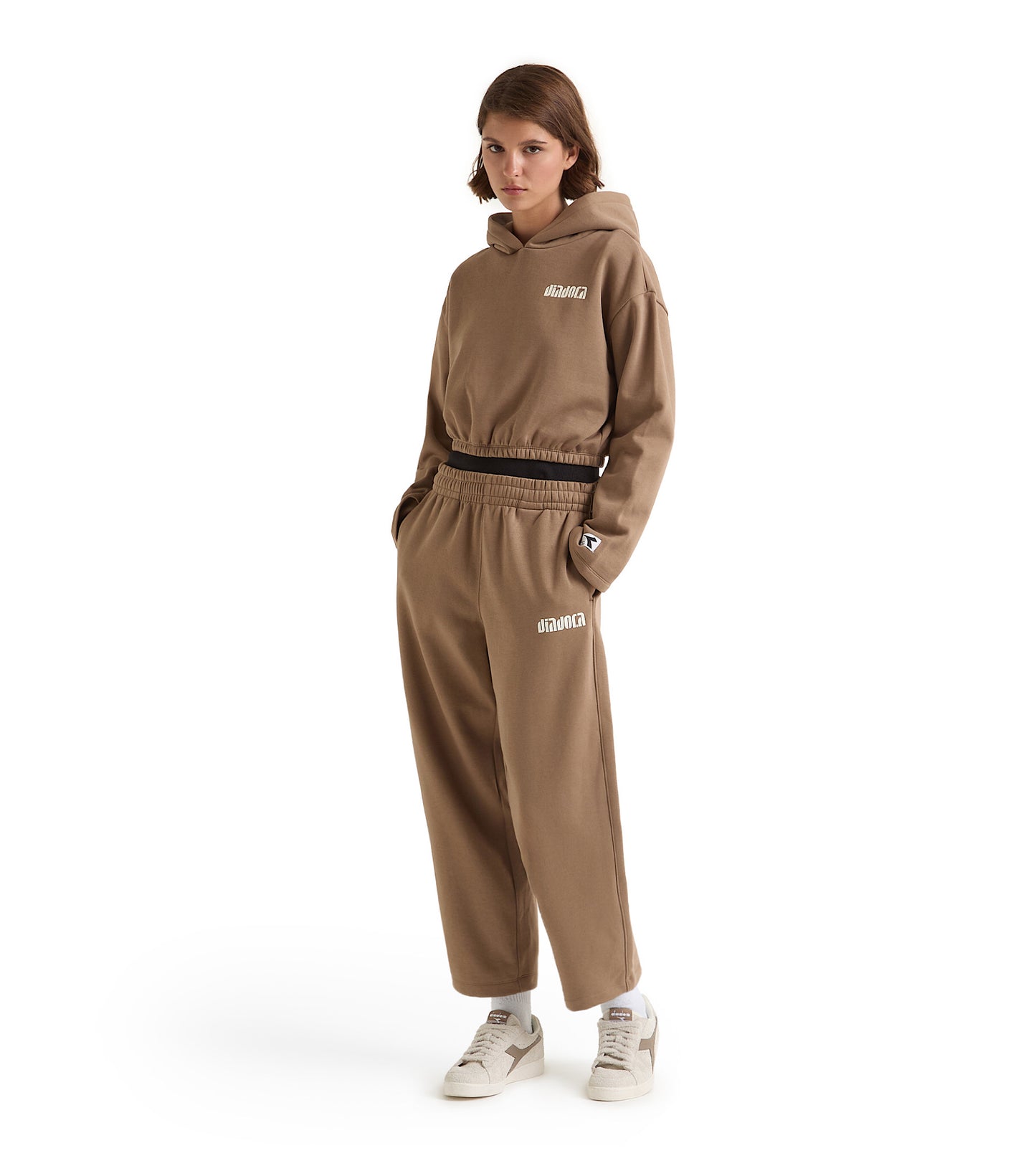 Diadora Sportswear Collection GAME LOW SUEDE WAXED ｜ディアドラ スニーカー オフホワイト レディース