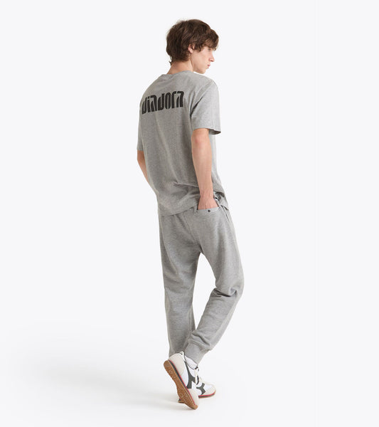 【Pre Order】Diadora アパレル PANTS ATHL. LOGO パンツ - UNISEX - グレー