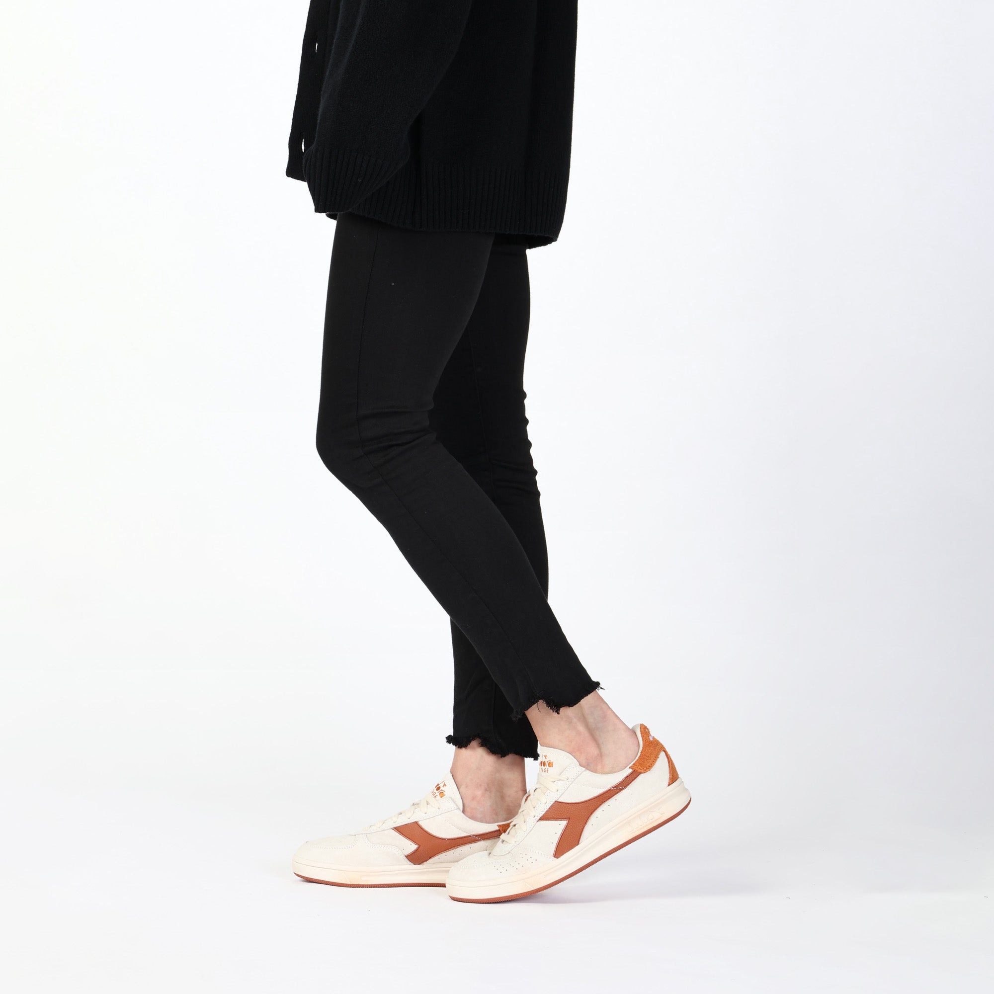 B.ELITE ASCESA - UNISEX - ホワイト