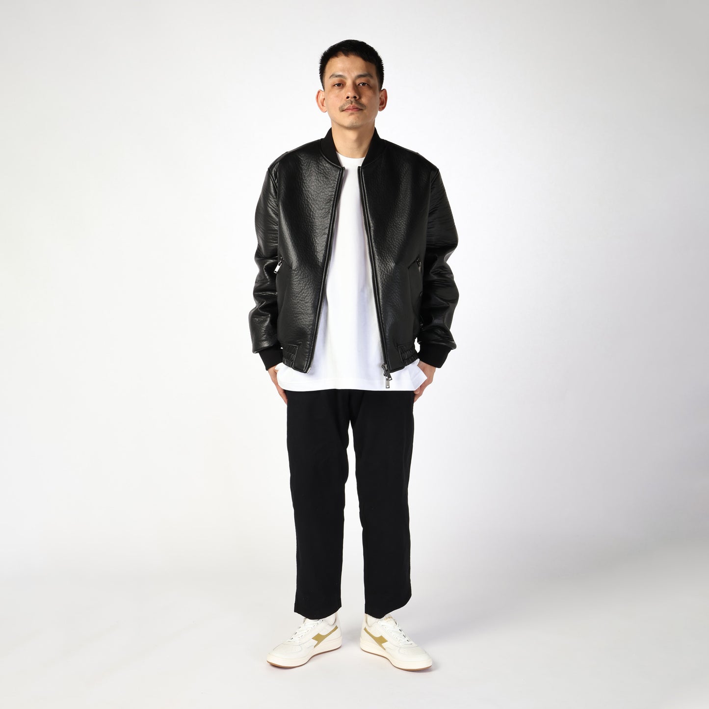 B.ELITE '84 - UNISEX - ホワイト/ゴールド