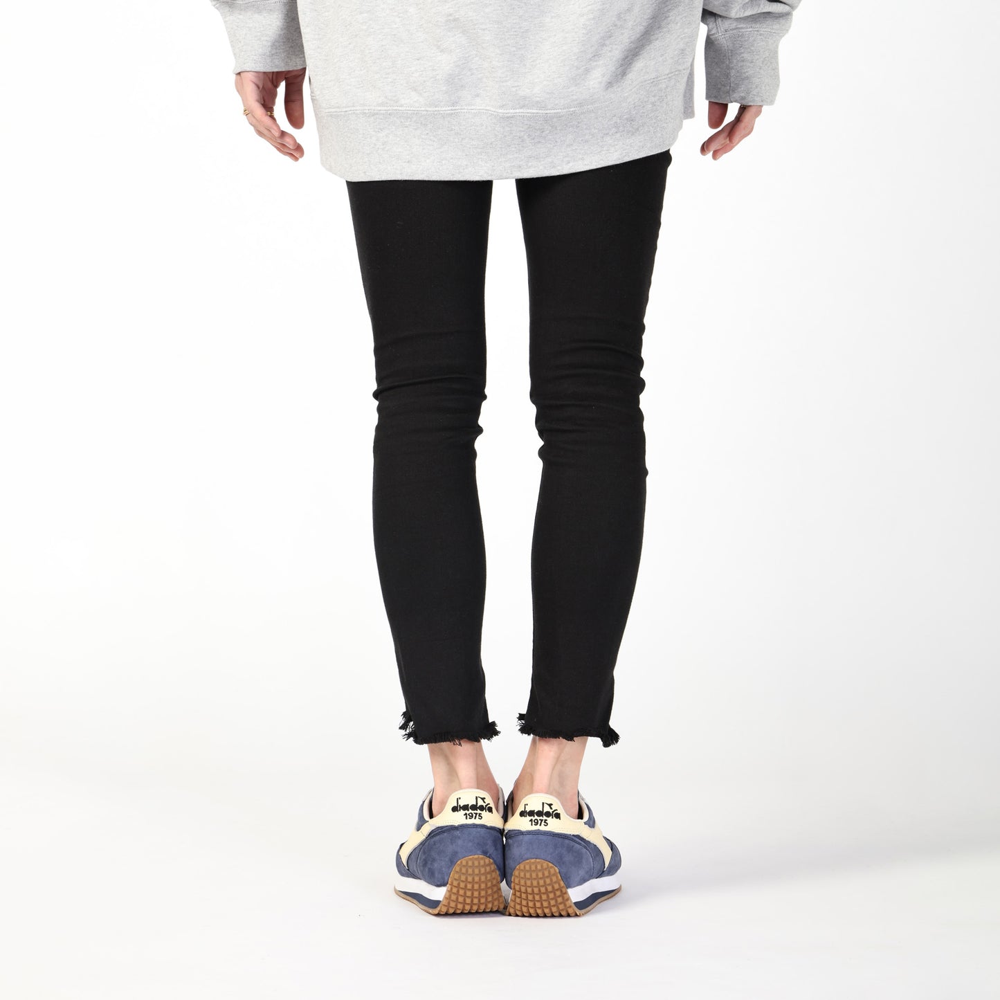 EQUIPE '75 SW - UNISEX - ネイビー