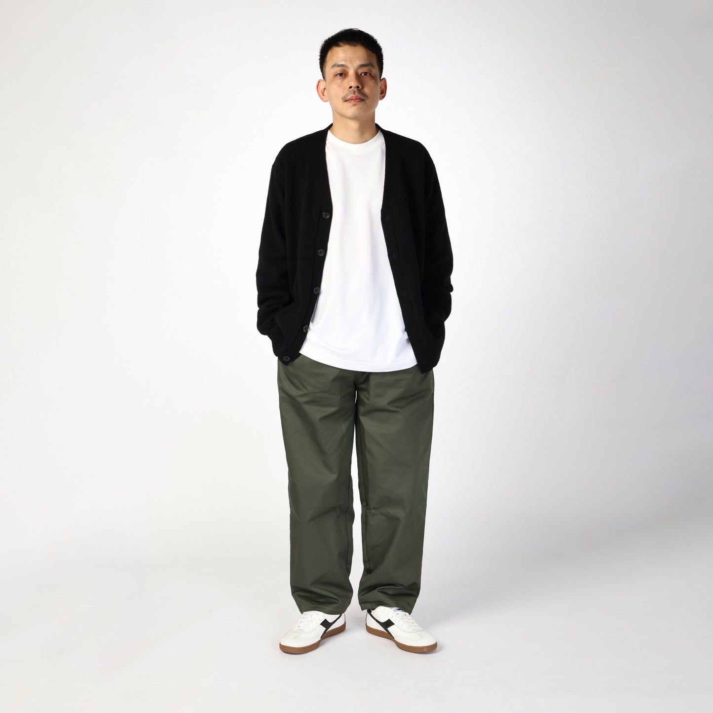 TRAINER - UNISEX - ホワイト/ブラック