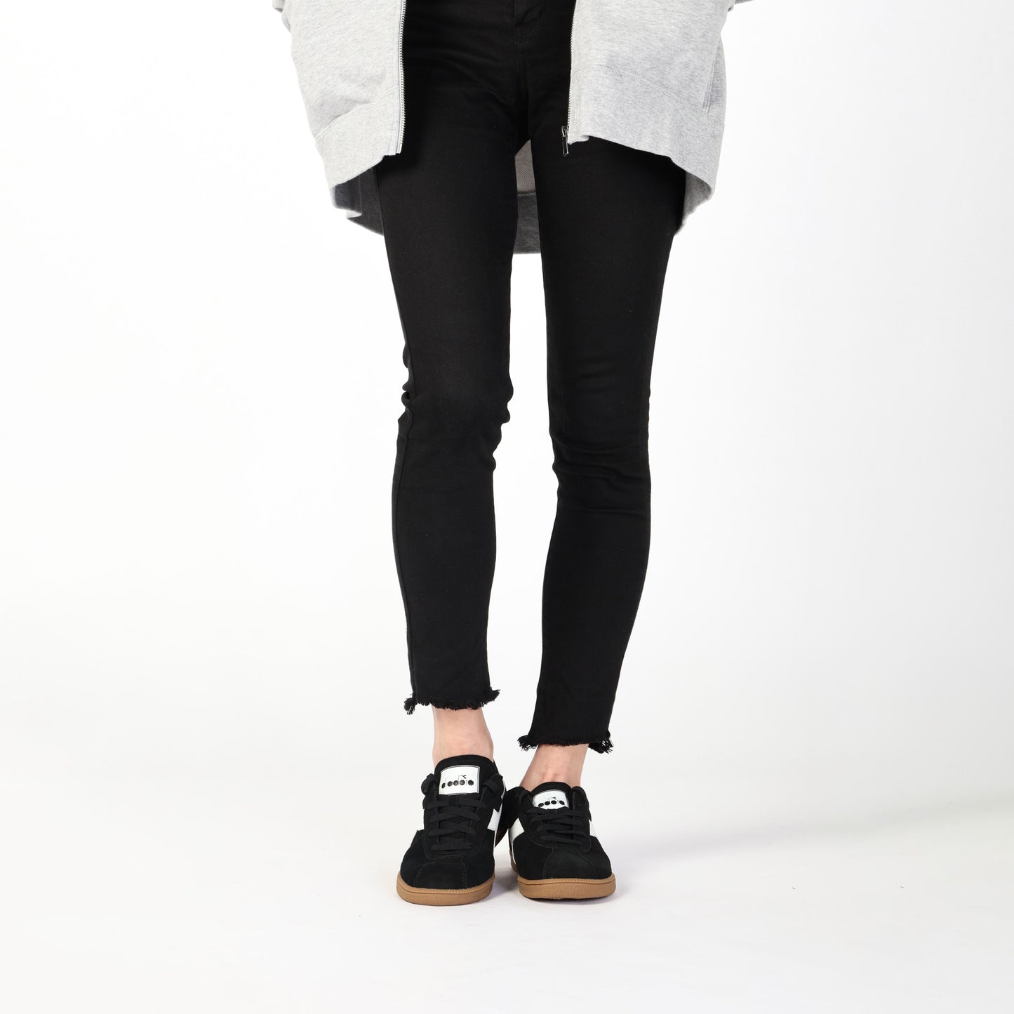 TOKYO - UNISEX - ブラック