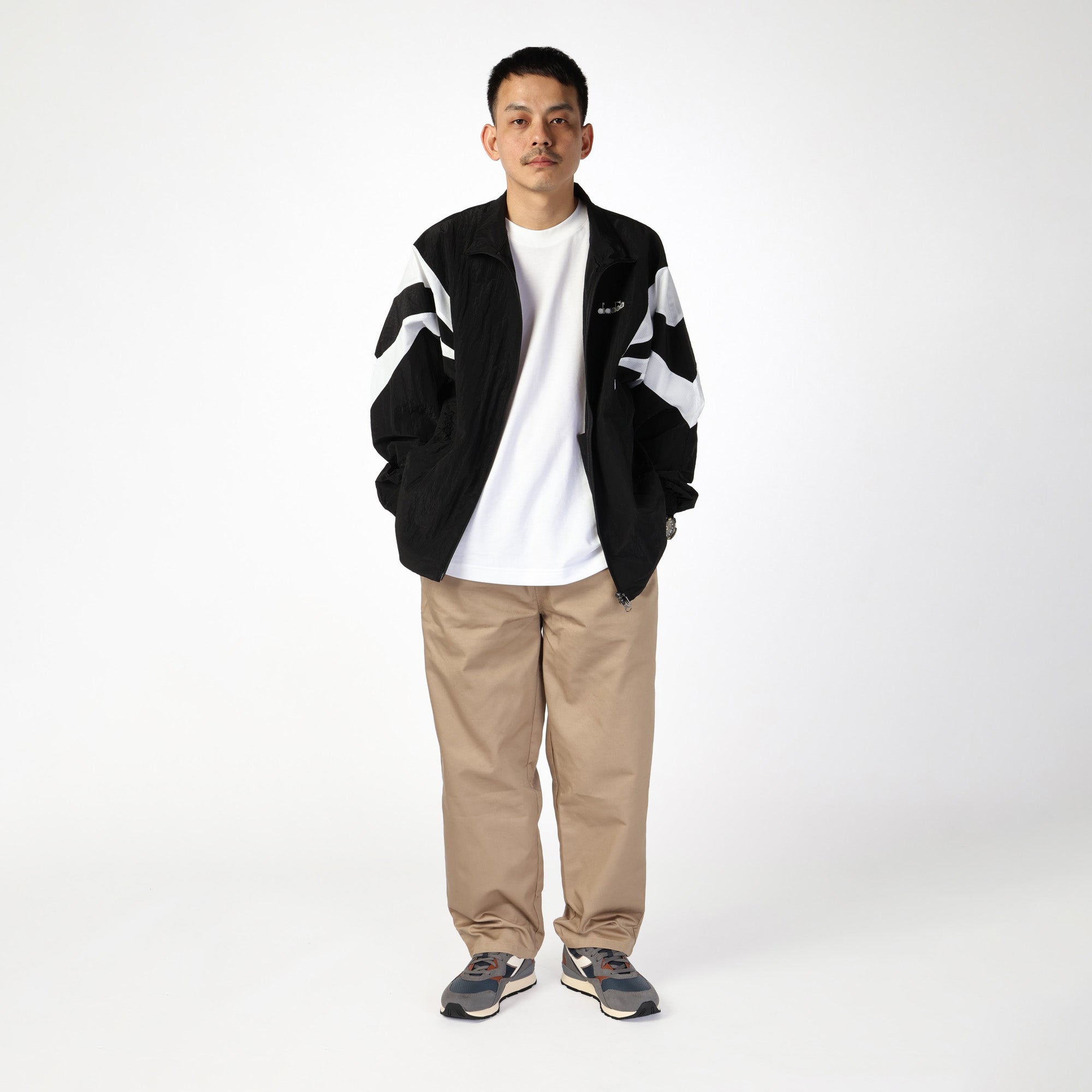 N.92 ADVANCE - UNISEX - ネイビー