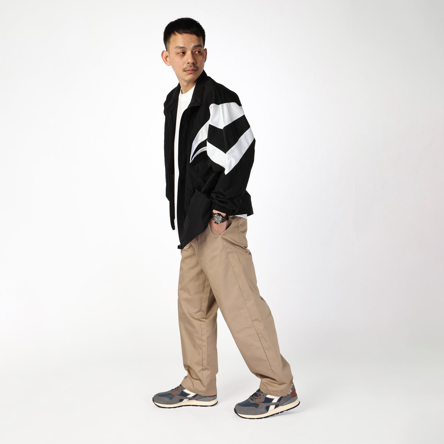 N.92 ADVANCE - UNISEX - ネイビー