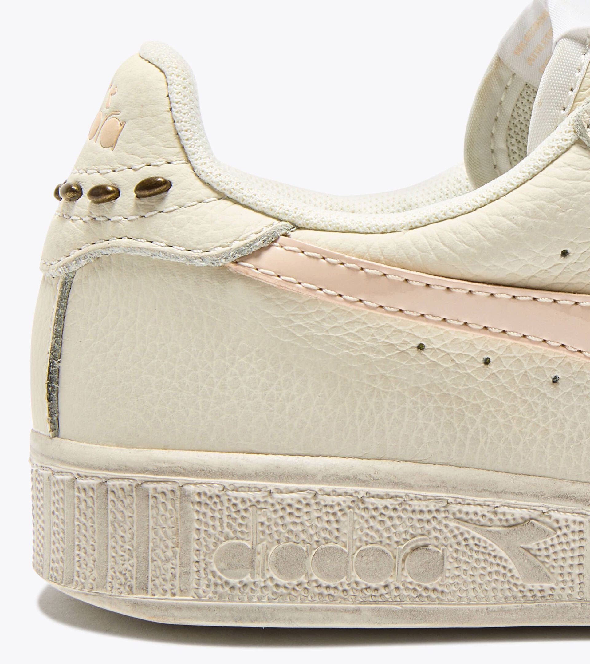 【Pre Order】GAME L LOW WAXED STUDS WN - WOMENS - ホワイト/ピンク