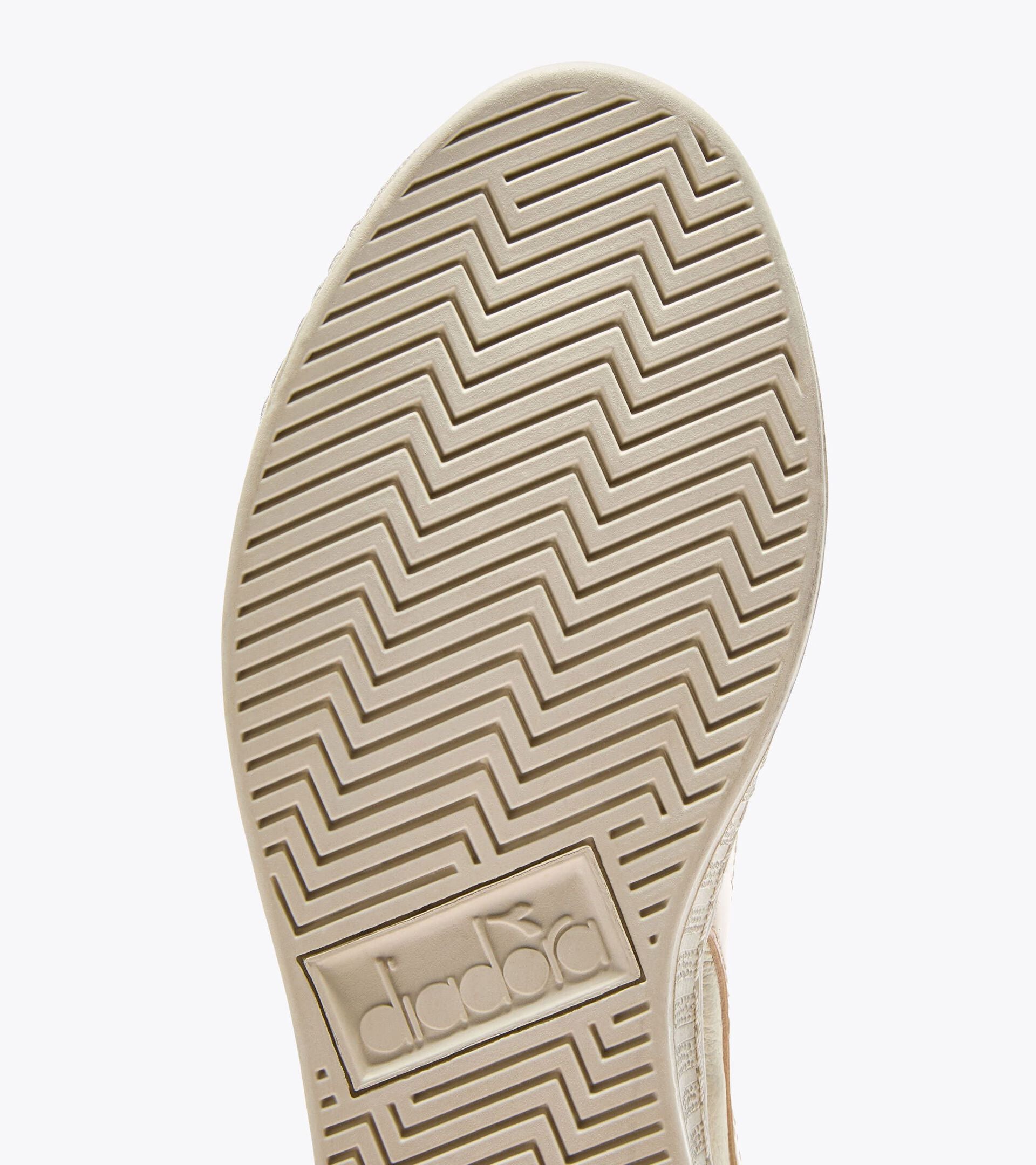 【Pre Order】GAME L LOW WAXED STUDS WN - WOMENS - ホワイト/ピンク