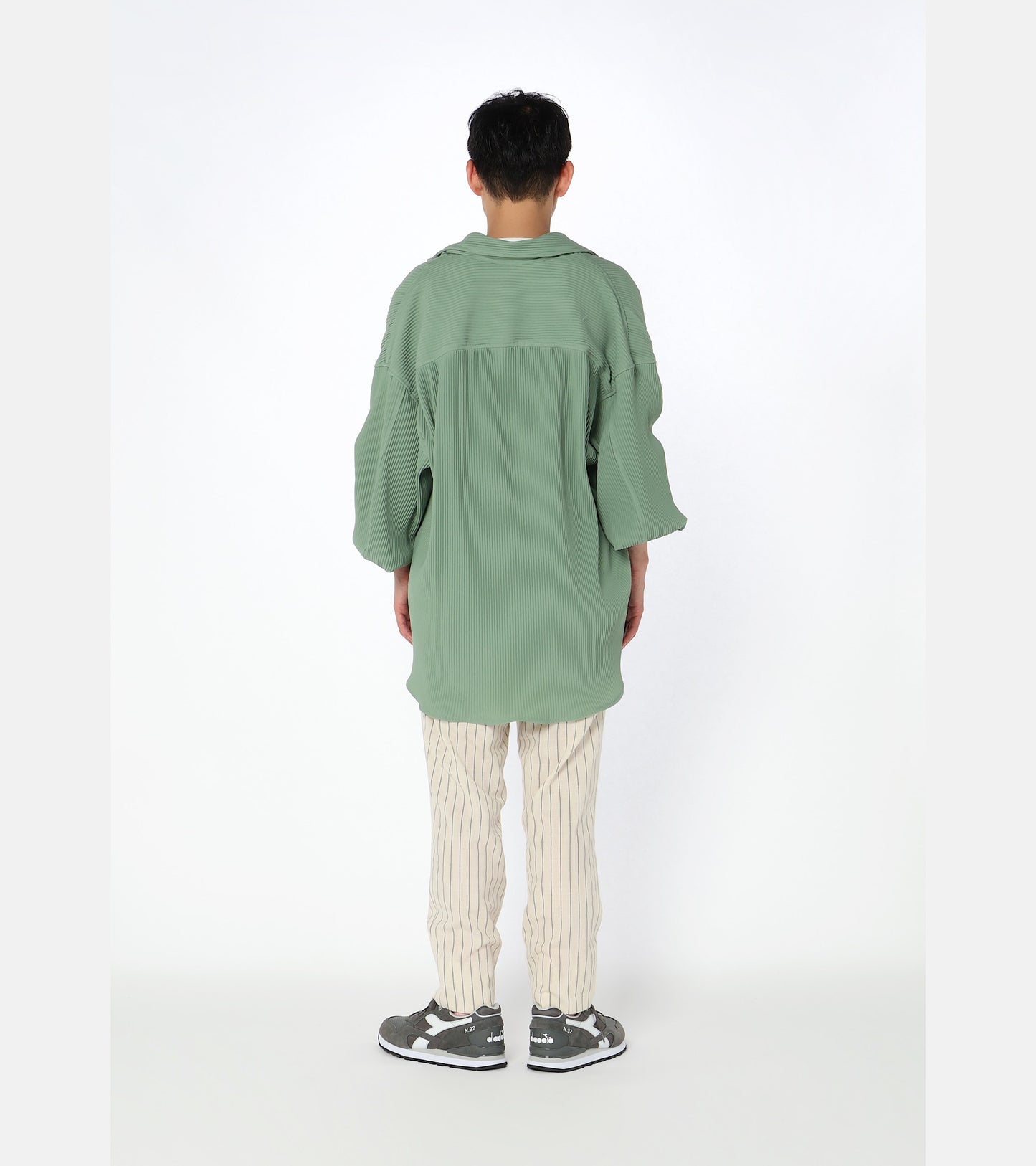 Diadora Sportswear Collection N.92 ADVANCE｜ディアドラ スニーカー グレー カーキ メンズ