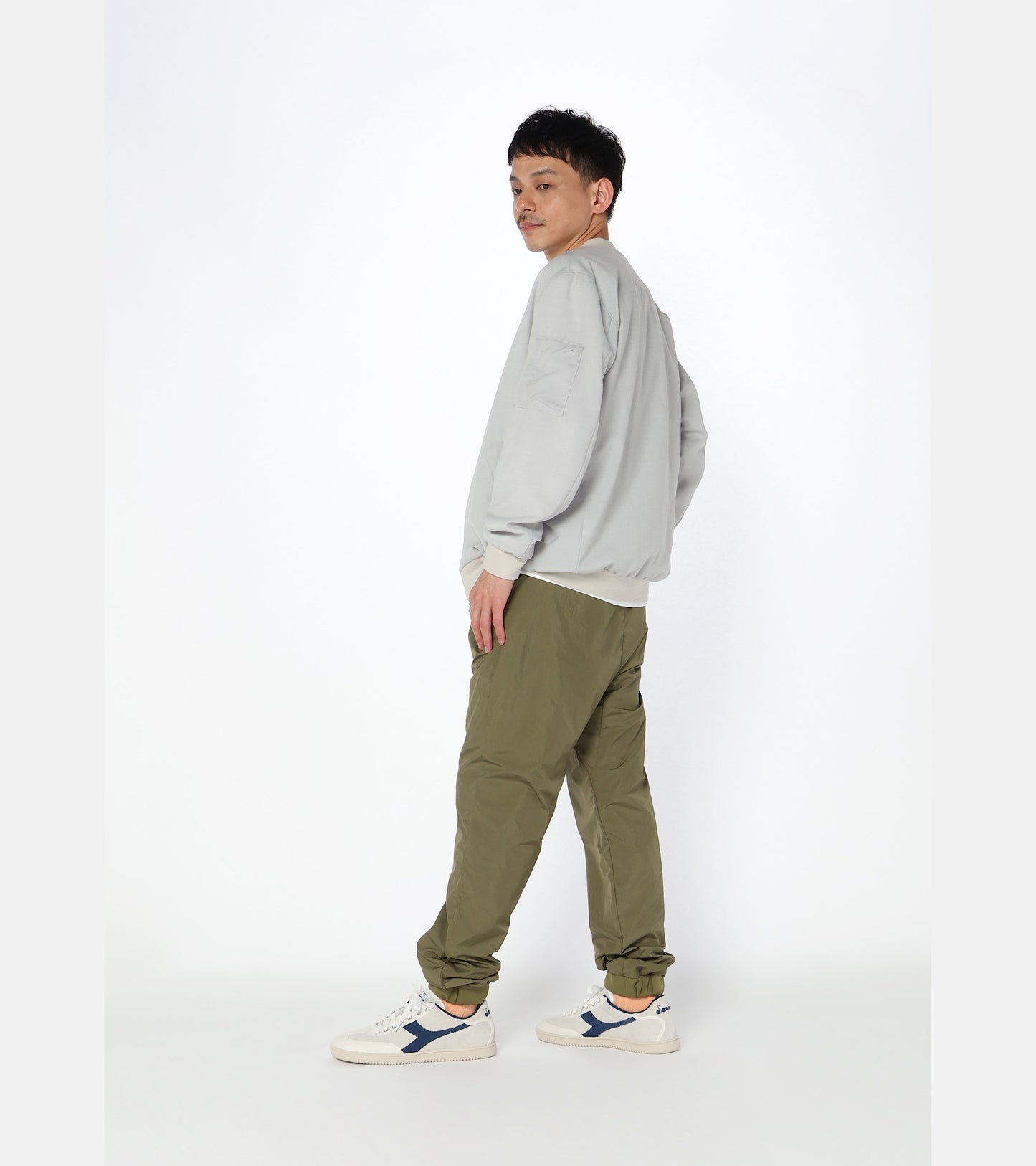 Diadora Sportswear Collection TRAINER SUEDE｜ディアドラ スニーカー ホワイト メンズ レディース