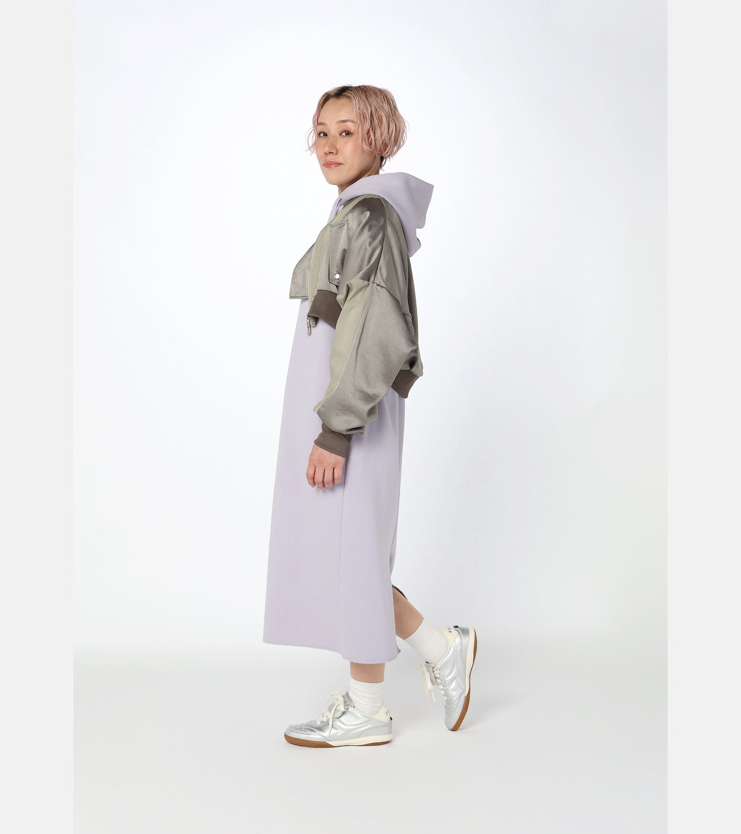 Diadora Sportswear Collection GOLD INDOOR METALLIC｜ディアドラ スニーカー シルバー メンズ レディース