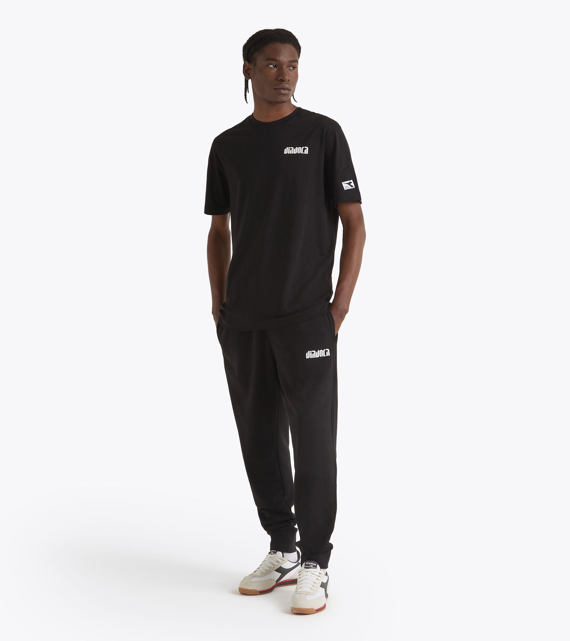 Diadora アパレル T-SHIRT SS ATHL. LOGO SL Tシャツ - UNISEX - ブラック