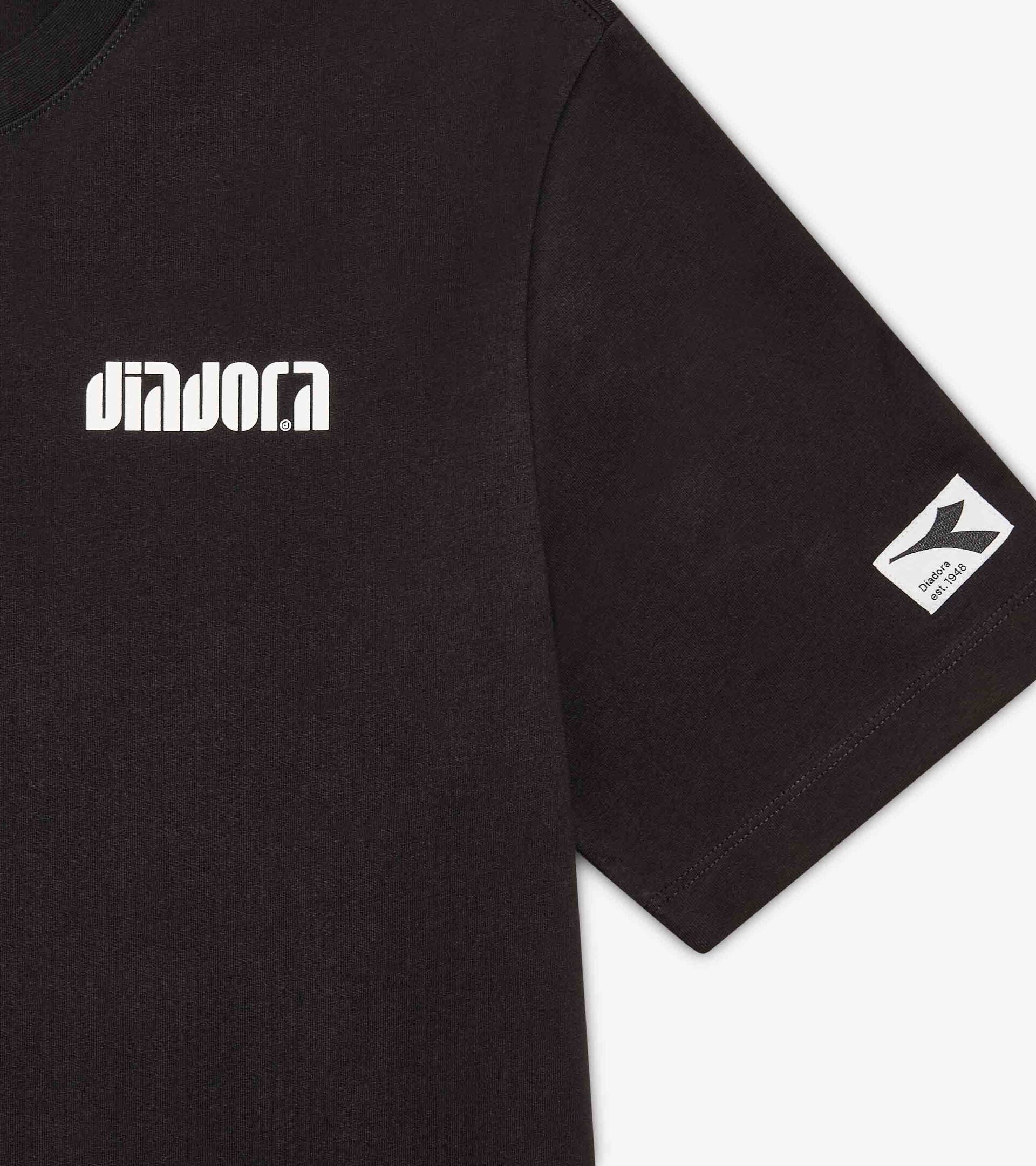 Diadora アパレル T-SHIRT SS ATHL. LOGO SL Tシャツ - UNISEX - ブラック